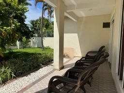 https://img.olx.com.br/thumbs256x256/83/836593886203752.jpg