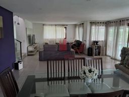 https://img.olx.com.br/thumbs256x256/83/837551409780897.jpg