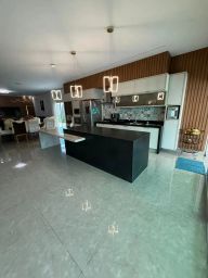 https://img.olx.com.br/thumbs256x256/83/837565166879618.jpg