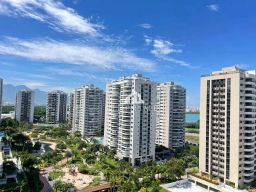 https://img.olx.com.br/thumbs256x256/83/837567514457846.jpg