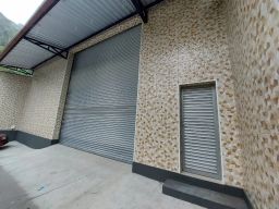 https://img.olx.com.br/thumbs256x256/83/838531649394795.jpg