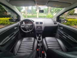 https://img.olx.com.br/thumbs256x256/83/838532365784464.jpg