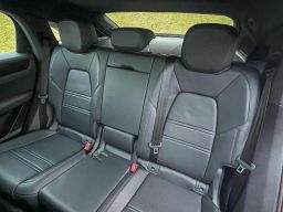 https://img.olx.com.br/thumbs256x256/83/838563281703647.jpg