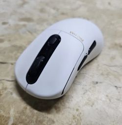https://img.olx.com.br/thumbs256x256/83/838567157029307.jpg