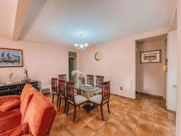 https://img.olx.com.br/thumbs256x256/83/838577401018394.jpg