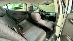 https://img.olx.com.br/thumbs256x256/83/838666304402389.jpg