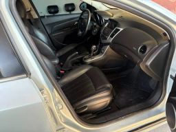 https://img.olx.com.br/thumbs256x256/83/838686550475269.jpg