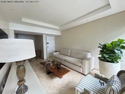 https://img.olx.com.br/thumbs256x256/83/838699550898927.jpg
