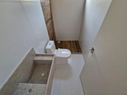 https://img.olx.com.br/thumbs256x256/83/839542368126934.jpg