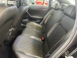 https://img.olx.com.br/thumbs256x256/83/839637417660175.jpg