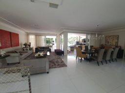 https://img.olx.com.br/thumbs256x256/84/840520752871552.jpg