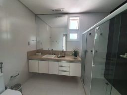 https://img.olx.com.br/thumbs256x256/84/840569158639083.jpg