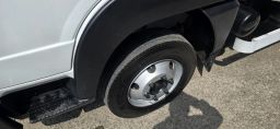 https://img.olx.com.br/thumbs256x256/84/840647325002807.jpg