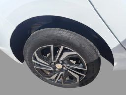https://img.olx.com.br/thumbs256x256/84/840657319369575.jpg