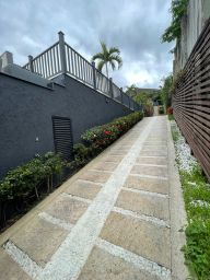 https://img.olx.com.br/thumbs256x256/84/841502275573273.jpg