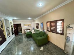 https://img.olx.com.br/thumbs256x256/84/841573395194037.jpg
