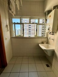https://img.olx.com.br/thumbs256x256/84/841582408788906.jpg