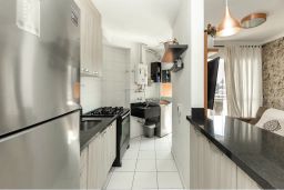 https://img.olx.com.br/thumbs256x256/84/842507282726626.jpg