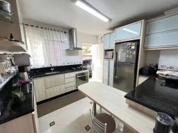 https://img.olx.com.br/thumbs256x256/84/842598167317852.jpg