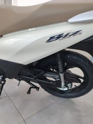 https://img.olx.com.br/thumbs256x256/84/842648788407675.jpg