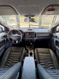 https://img.olx.com.br/thumbs256x256/84/842658685329017.jpg
