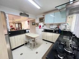 https://img.olx.com.br/thumbs256x256/84/844565767038985.jpg