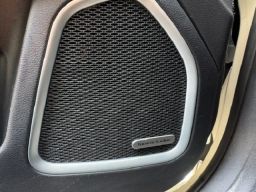 https://img.olx.com.br/thumbs256x256/84/844666322109698.jpg