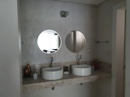 https://img.olx.com.br/thumbs256x256/84/845530519662237.jpg