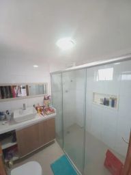 https://img.olx.com.br/thumbs256x256/84/845571647367321.jpg