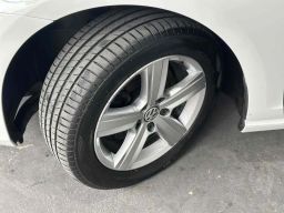 https://img.olx.com.br/thumbs256x256/84/845595163886127.jpg