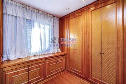 https://img.olx.com.br/thumbs256x256/84/845616675915908.jpg