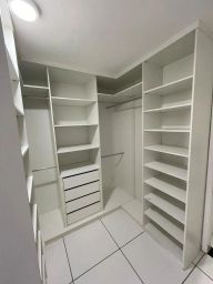 https://img.olx.com.br/thumbs256x256/84/846500647648782.jpg