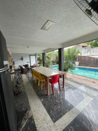 https://img.olx.com.br/thumbs256x256/84/846530275184166.jpg