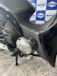 https://img.olx.com.br/thumbs256x256/84/846546261022769.jpg