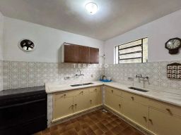https://img.olx.com.br/thumbs256x256/84/846572286926539.jpg
