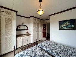 https://img.olx.com.br/thumbs256x256/84/846580047865269.jpg