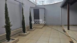 https://img.olx.com.br/thumbs256x256/84/846588528261944.jpg
