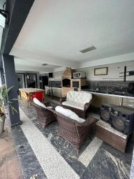https://img.olx.com.br/thumbs256x256/84/846595759665155.jpg