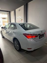 https://img.olx.com.br/thumbs256x256/84/846641522910303.jpg
