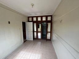 https://img.olx.com.br/thumbs256x256/84/846684794940818.jpg