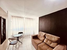 https://img.olx.com.br/thumbs256x256/84/847508646728159.jpg