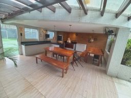 https://img.olx.com.br/thumbs256x256/84/847516402606272.jpg