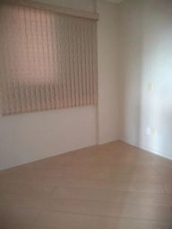 https://img.olx.com.br/thumbs256x256/84/847556398646690.jpg