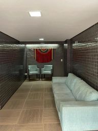 https://img.olx.com.br/thumbs256x256/84/847560282048210.jpg