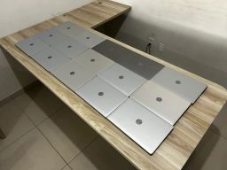 https://img.olx.com.br/thumbs256x256/84/847671195690480.jpg
