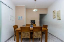 https://img.olx.com.br/thumbs256x256/84/848476796715878.jpg