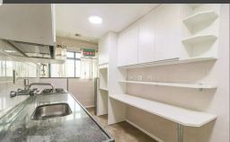 https://img.olx.com.br/thumbs256x256/84/848502409215955.jpg