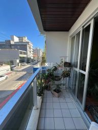https://img.olx.com.br/thumbs256x256/84/849563643208640.jpg