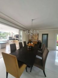 https://img.olx.com.br/thumbs256x256/84/849575390049197.jpg