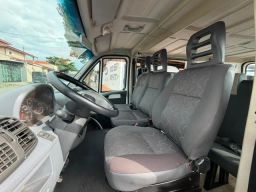 https://img.olx.com.br/thumbs256x256/84/849647498587421.jpg